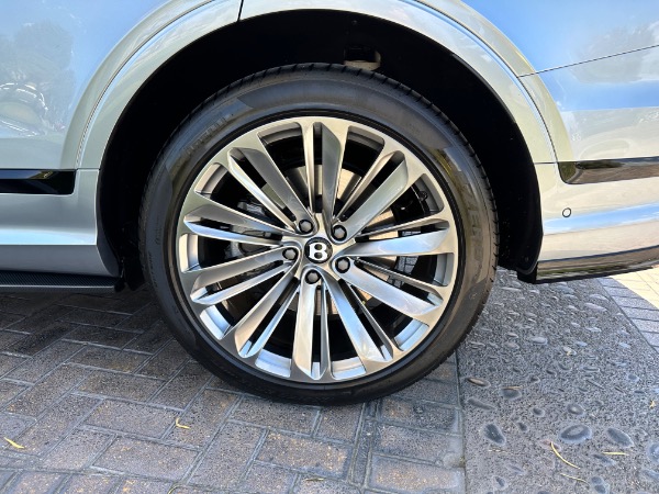 Used-2023-Bentley-Bentayga-Speed