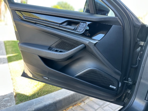 Used-2025-Porsche-Panamera-4-E-Hybrid