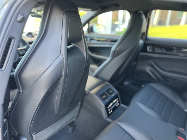 Used-2025-Porsche-Panamera-4-E-Hybrid