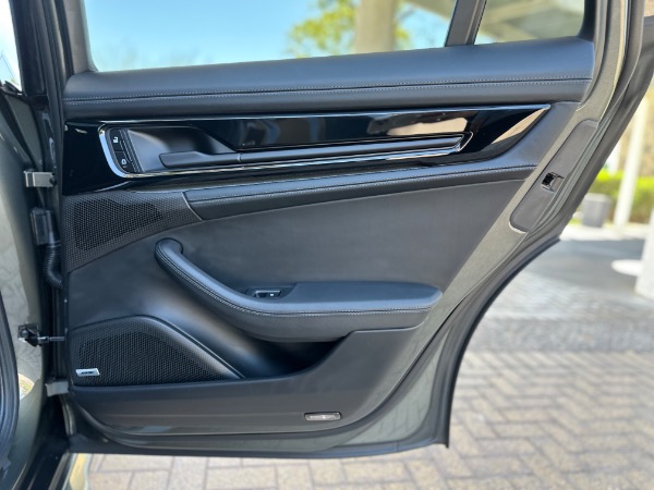 Used-2025-Porsche-Panamera-4-E-Hybrid