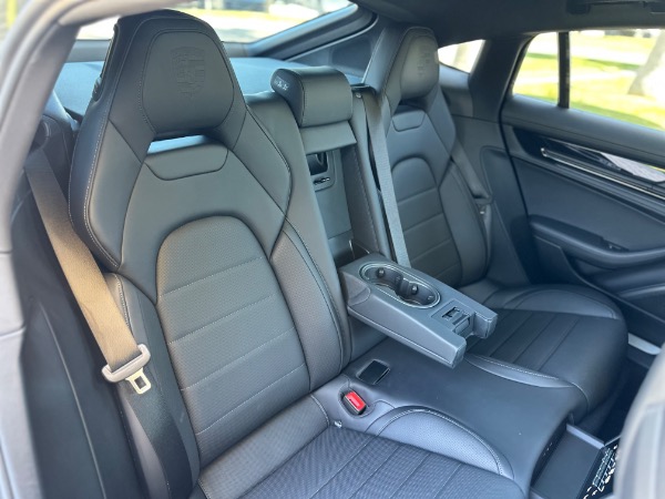 Used-2025-Porsche-Panamera-4-E-Hybrid
