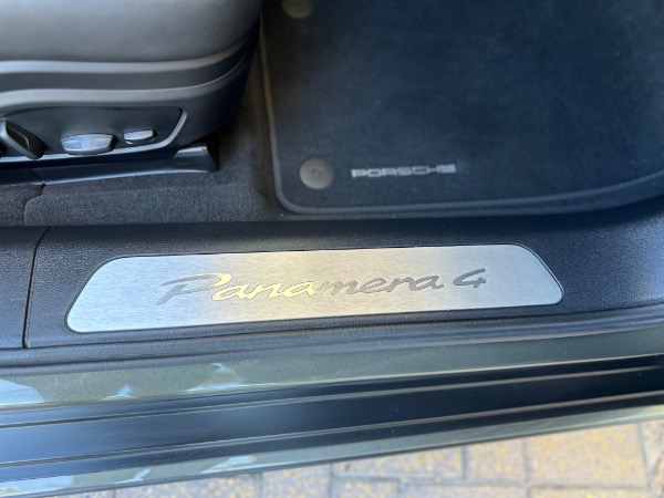 Used-2025-Porsche-Panamera-4-E-Hybrid