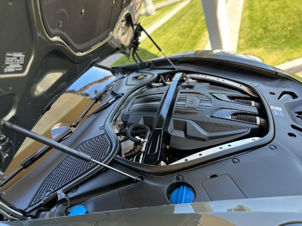 Used-2025-Porsche-Panamera-4-E-Hybrid