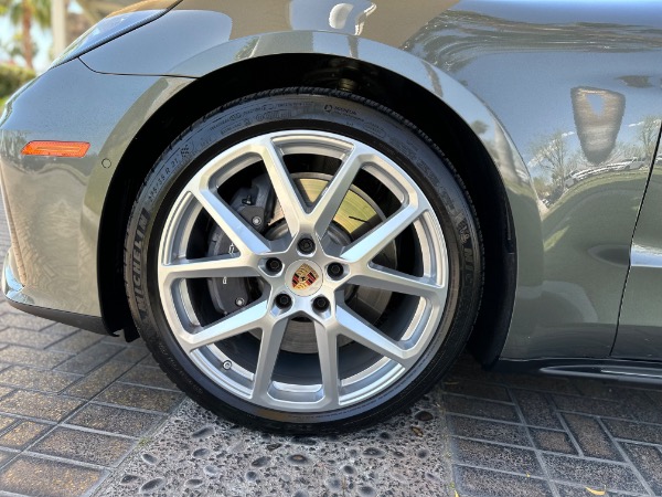 Used-2025-Porsche-Panamera-4-E-Hybrid
