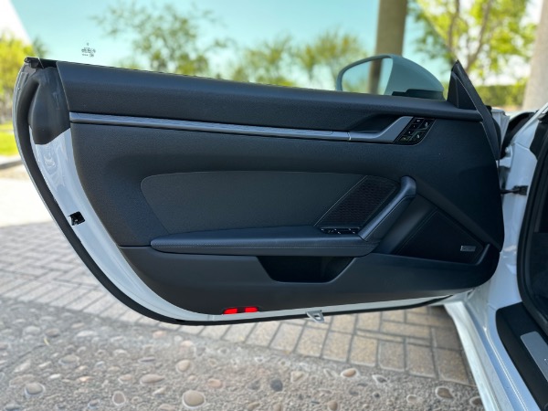 Used-2021-Porsche-911-Carrera