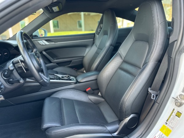 Used-2021-Porsche-911-Carrera