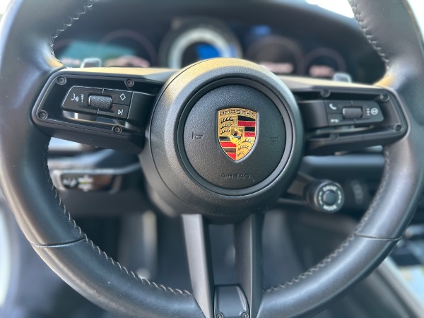 Used-2021-Porsche-911-Carrera