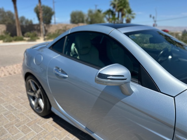Used-2015-Mercedes-Benz-SLK-250-luxe
