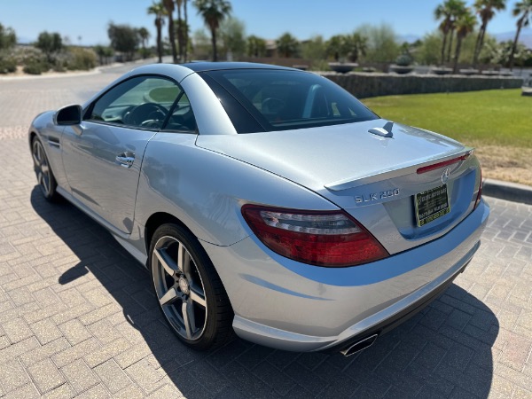 Used-2015-Mercedes-Benz-SLK-250-luxe