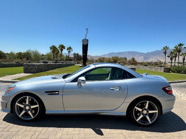 Used-2015-Mercedes-Benz-SLK-250-luxe
