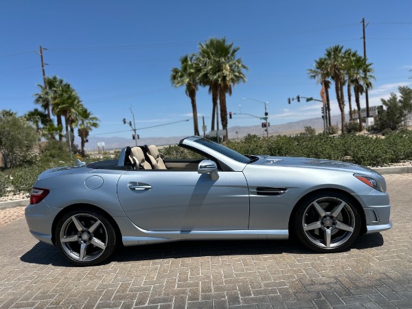 Used-2015-Mercedes-Benz-SLK-250-luxe