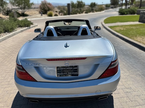 Used-2015-Mercedes-Benz-SLK-250-luxe