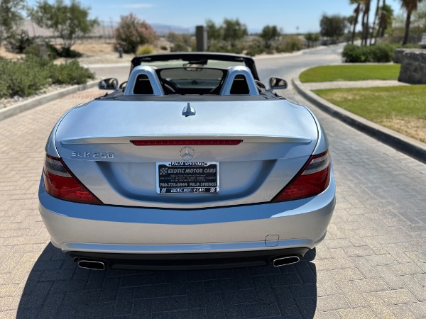 Used-2015-Mercedes-Benz-SLK-250-luxe