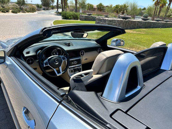 Used-2015-Mercedes-Benz-SLK-250-luxe