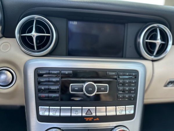 Used-2015-Mercedes-Benz-SLK-250-luxe