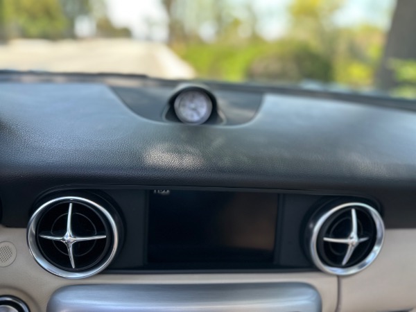 Used-2015-Mercedes-Benz-SLK-250-luxe