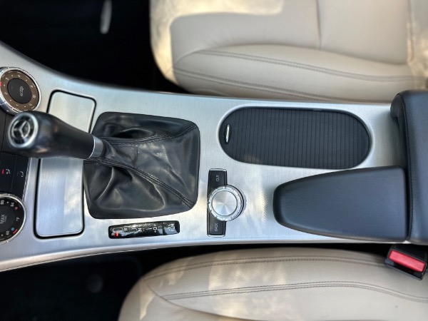 Used-2015-Mercedes-Benz-SLK-250-luxe