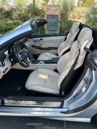 Used-2015-Mercedes-Benz-SLK-250-luxe