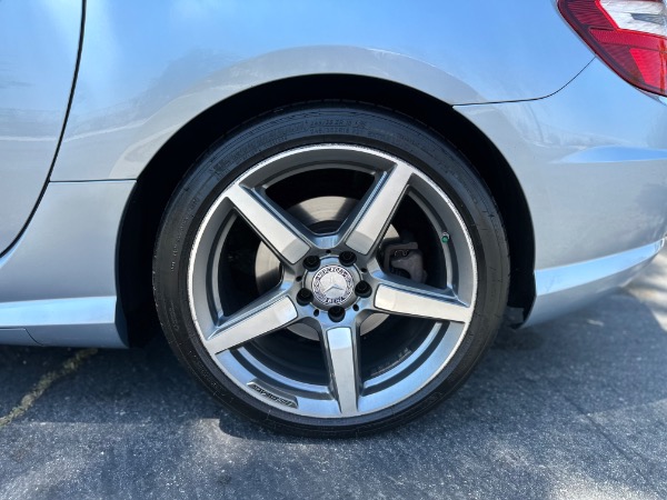 Used-2015-Mercedes-Benz-SLK-250-luxe