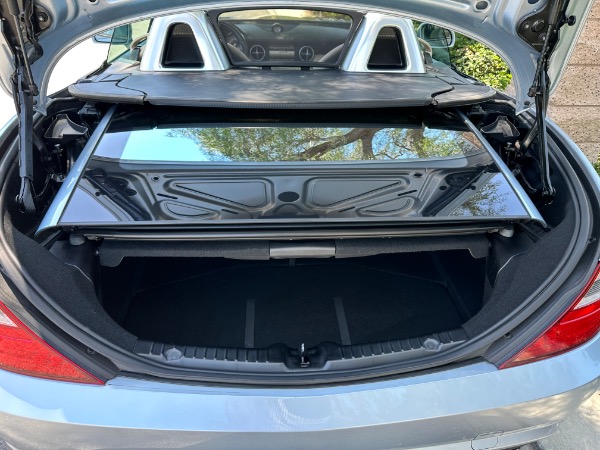 Used-2015-Mercedes-Benz-SLK-250-luxe