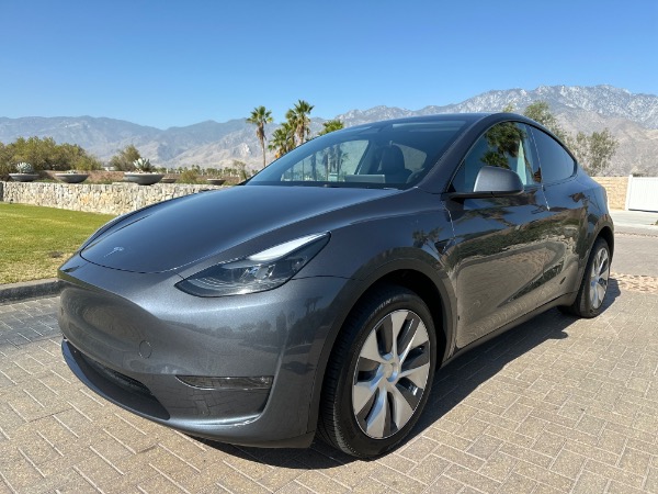 Used-2023-Tesla-Model-Y-Long-Range