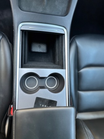 Used-2023-Tesla-Model-Y-Long-Range
