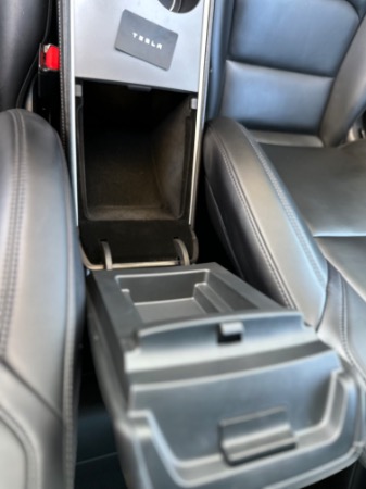 Used-2023-Tesla-Model-Y-Long-Range