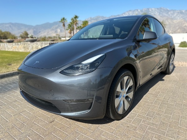 Used-2023-Tesla-Model-Y-Long-Range