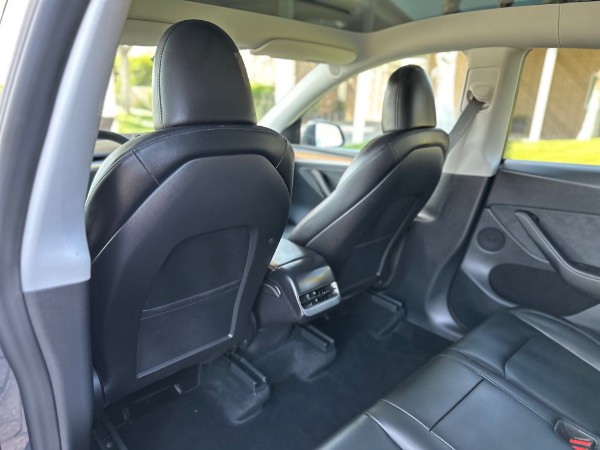 Used-2023-Tesla-Model-Y-Long-Range
