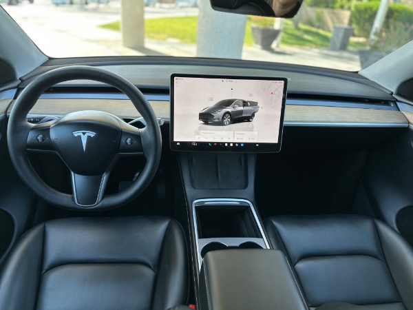 Used-2023-Tesla-Model-Y-Long-Range