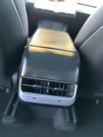 Used-2023-Tesla-Model-Y-Long-Range