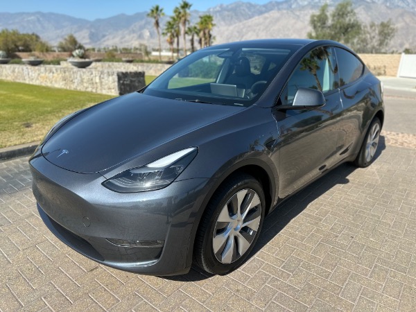 Used-2023-Tesla-Model-Y-Long-Range