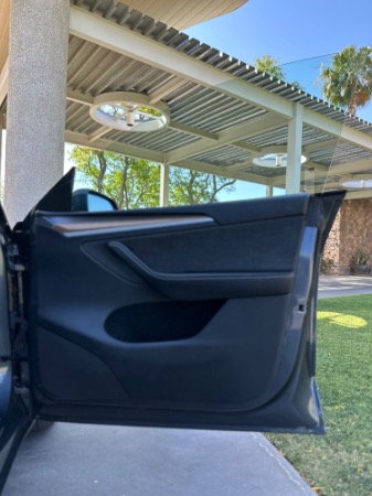 Used-2023-Tesla-Model-Y-Long-Range