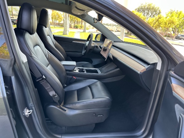Used-2023-Tesla-Model-Y-Long-Range