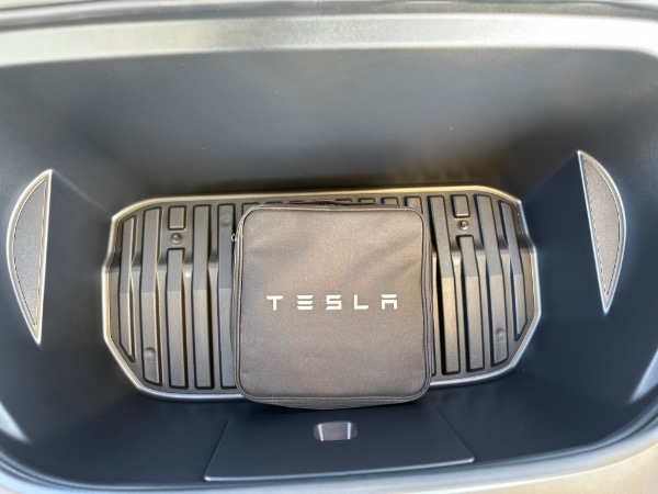 Used-2023-Tesla-Model-Y-Long-Range