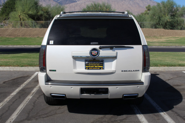 Used-2012-Cadillac-Escalade-Premium