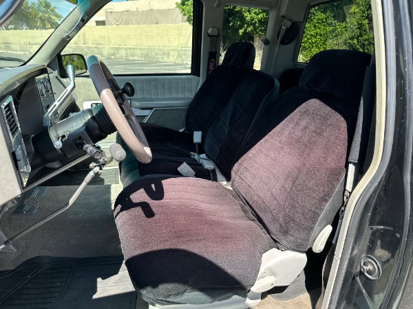 Used-1994-GMC-Sierra-1500-SLT