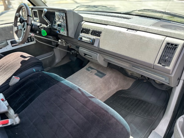 Used-1994-GMC-Sierra-1500-SLT