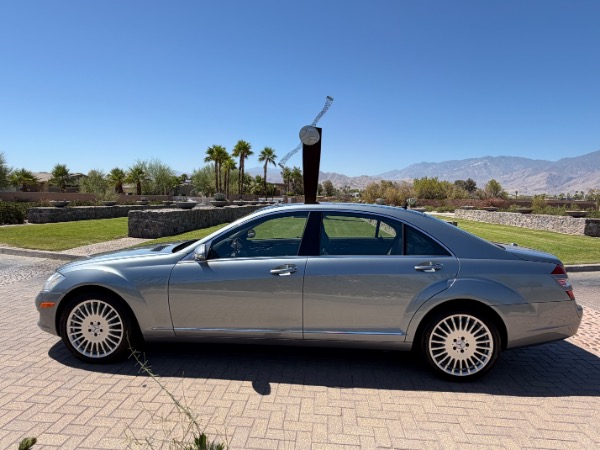 Used-2007-Mercedes-Benz-S-Class-S-550