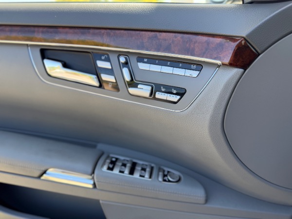 Used-2007-Mercedes-Benz-S-Class-S-550