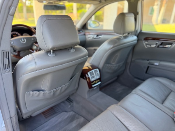 Used-2007-Mercedes-Benz-S-Class-S-550