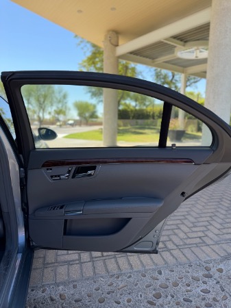 Used-2007-Mercedes-Benz-S-Class-S-550