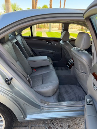 Used-2007-Mercedes-Benz-S-Class-S-550