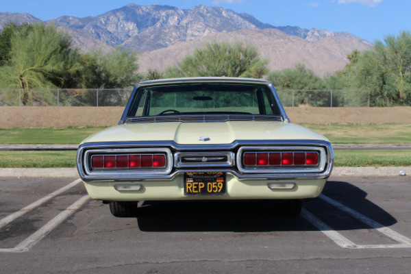 Used-1965-Ford-Thunderbird