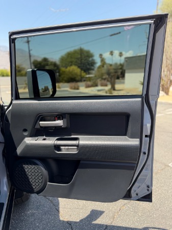 Used-2014-Toyota-FJ-Cruiser