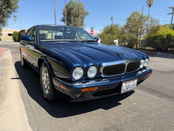 Used-2000-Jaguar-XJ-Series-XJ8