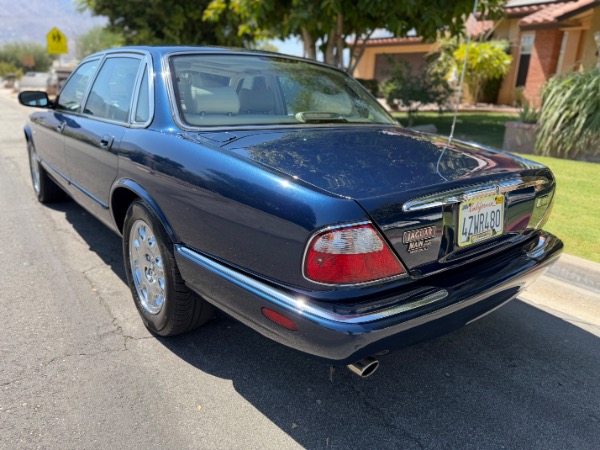 Used-2000-Jaguar-XJ-Series-XJ8