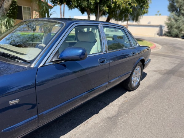 Used-2000-Jaguar-XJ-Series-XJ8