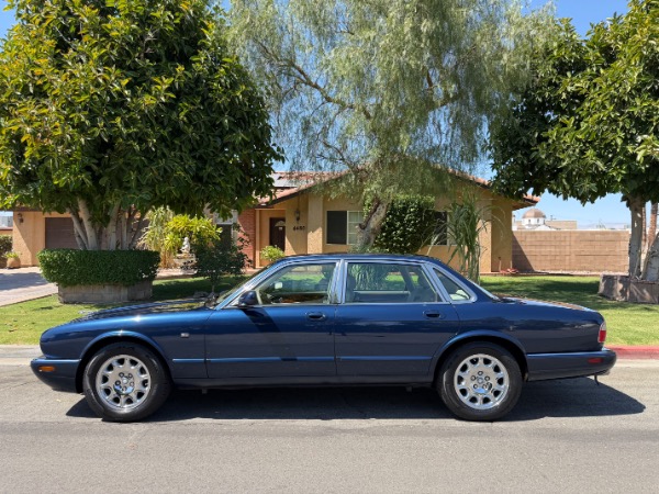 Used-2000-Jaguar-XJ-Series-XJ8