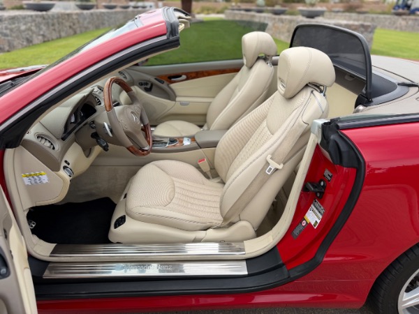 Used-2009-Mercedes-Benz-SL-Class-SL-550